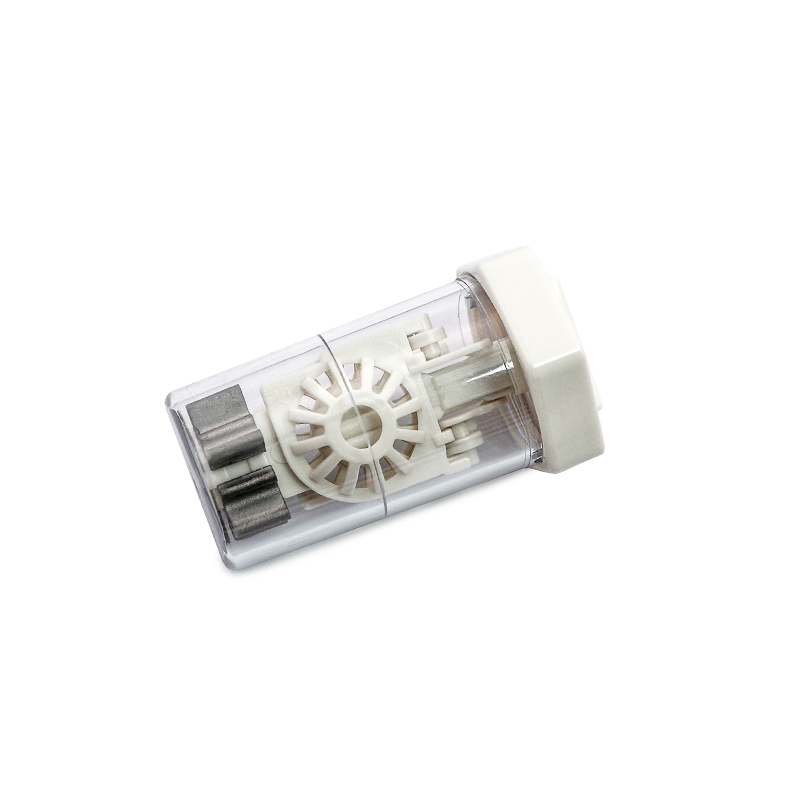 Hydrogen peroxide Lens Case with Neutralizing Disc